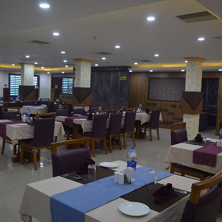 Hotel Horizon International Tullipurmbu 외부 사진