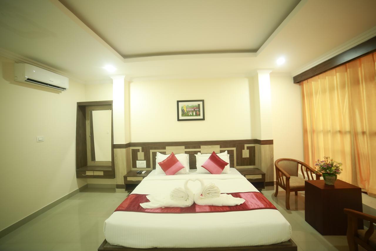 Hotel Horizon International Tullipurmbu 외부 사진