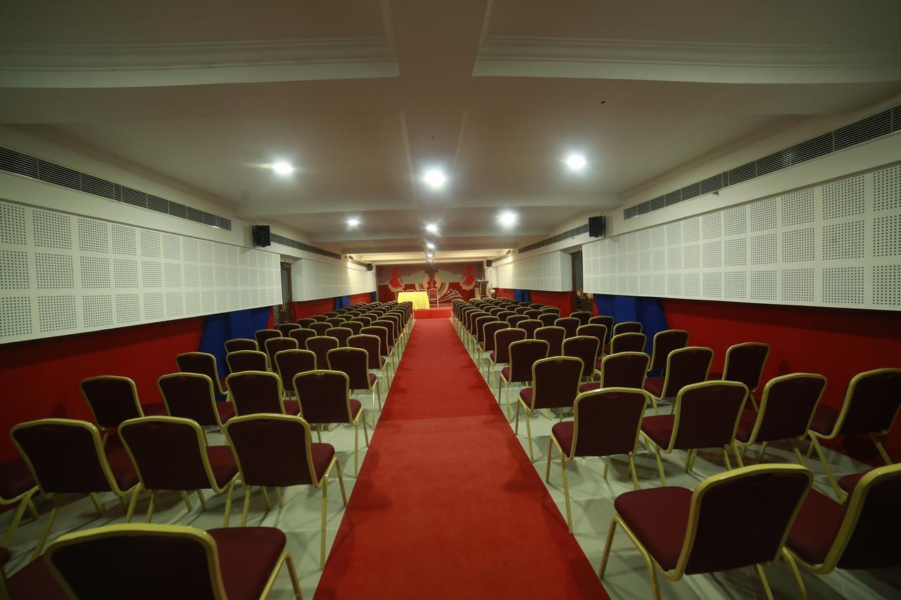Hotel Horizon International Tullipurmbu 외부 사진